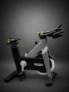 Assinatura Trimestral | Bike TechnoGym com Visor